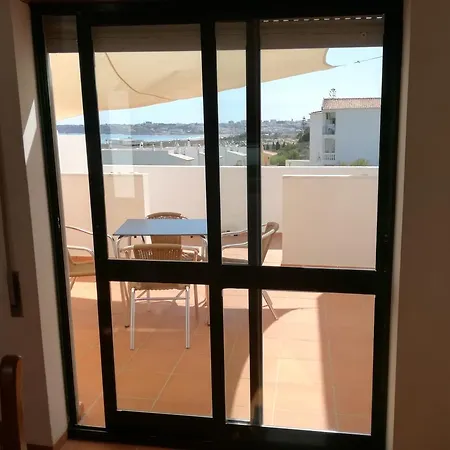 Varandas Da Meia Praia Apartment